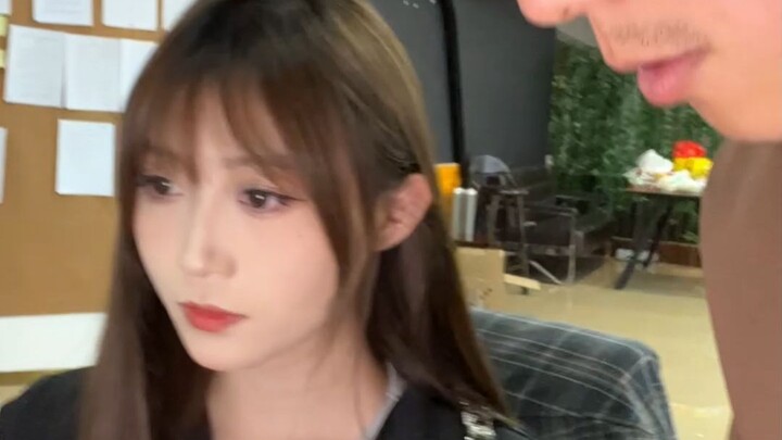 Para rekan perempuan ini benar-benar punya cara sendiri.