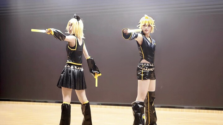 Kampus Universitas Renmin dihebohkan oleh kemunculan duo Kagamine? | [HUT Komunitas Linjie 2024] “Ba