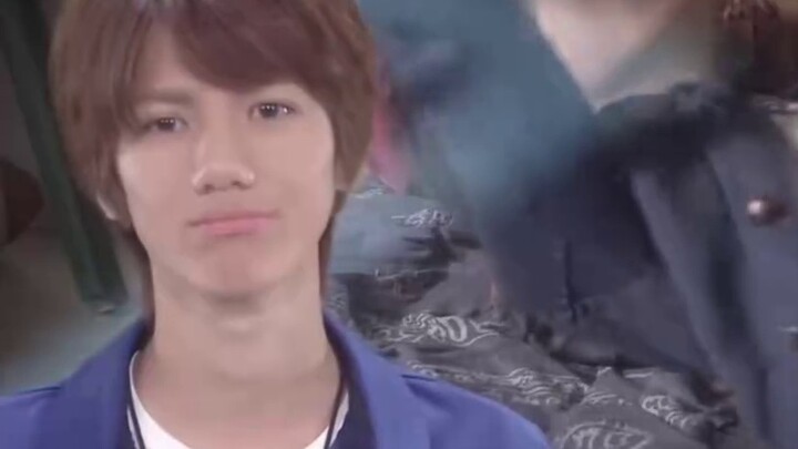 Ok, I just made a Galaxy Ultraman with 12 movable joints.