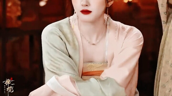 Ya ampun, begitu dia menahan ekspresinya, pesona dan aktingnya langsung meningkat dua kali lipat hah