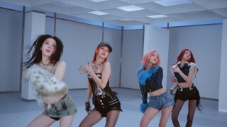 ITZY Mr. Vampire MV