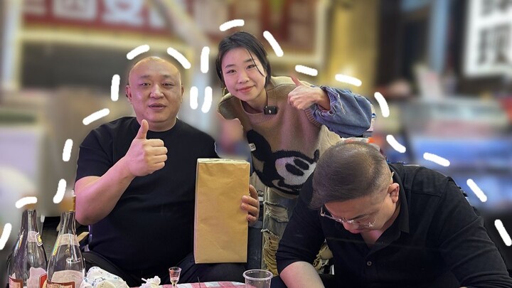 Ran into a Shaanxi guy drinking to trade for food—another day of getting the big brother drunk and s