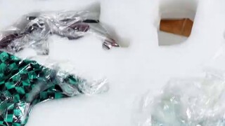 Tôi đã bỏ ra 1800 để mua Lâu đài Vô tận. Tanji trông như thế nào?