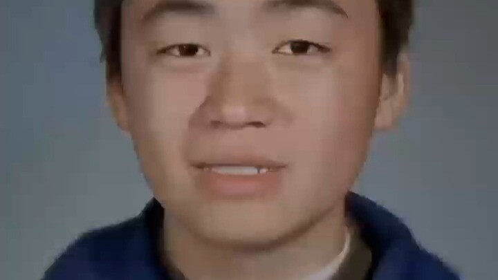 พ่อ: ดีมากเลย เป็นผู้ชาย แถมยังอายุแค่ 26 ปีเอง พวกเราคงรอดแล้ว!