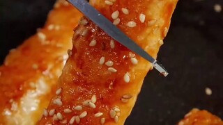 I made a baby version of the popular teppanyaki shrimp balls! Now you can enjoy it at home without w