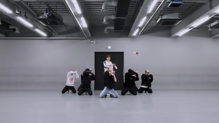 【Stray Kids】Cầu thang ma chính là tâm huyết thuở ban đầu | Phòng tập nhảy Hellevator