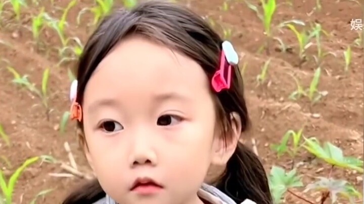 Unexpected hilarious moments, today's source of happiness has been delivered to you!