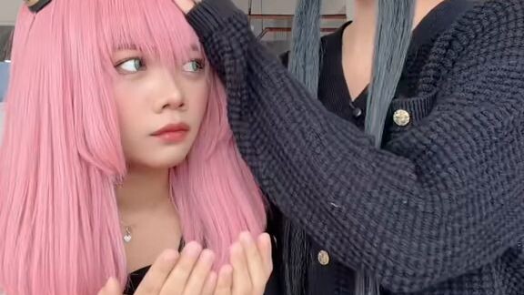 PUNYA TEMEN PADA COSPLAY IMUT