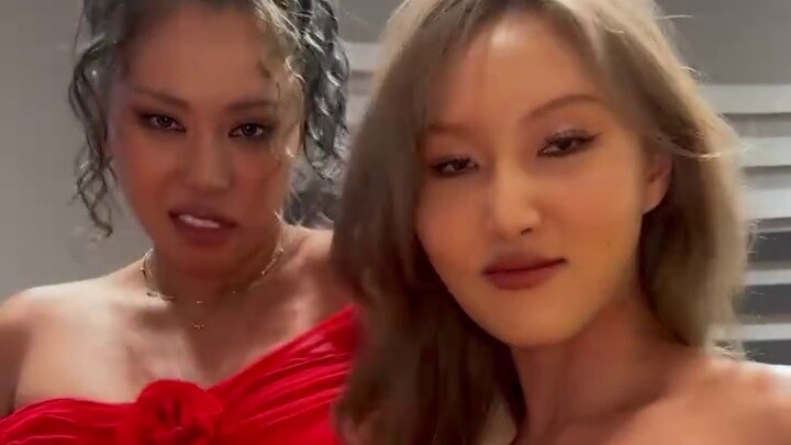 【Hwasa|Ahn Hye Jin】'NA'challenge with Gabee