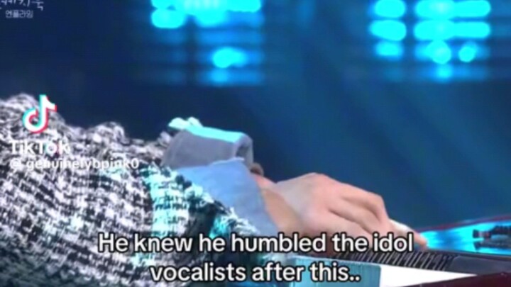 ramdam ko kahit d ko maintindihan ang song😊