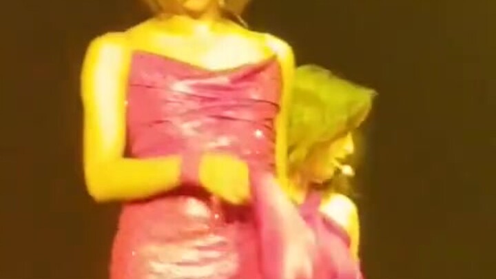 [TWICE] 190615 World Tour Bangkok Concert Fan Cam Clips