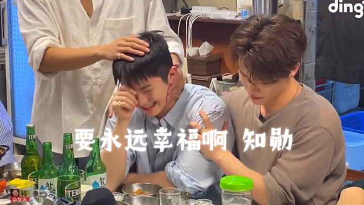 [SEVENTEEN] Edit | Woozi: I’ve never been a musical genius composer.
