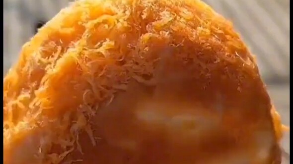 Bánh mì chà bông của tôi à