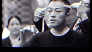确定是演的？演得真好，我觉得像真出狱一样。