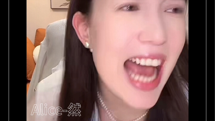 Meeting a male nurse while giving birth! Running into a handsome guy at my lowest point—what a disas