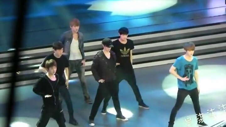 M ซ้อมครั้งแรกในรายการ Kuai Ben แฟนคาเมร่าประวัติศาสตร์