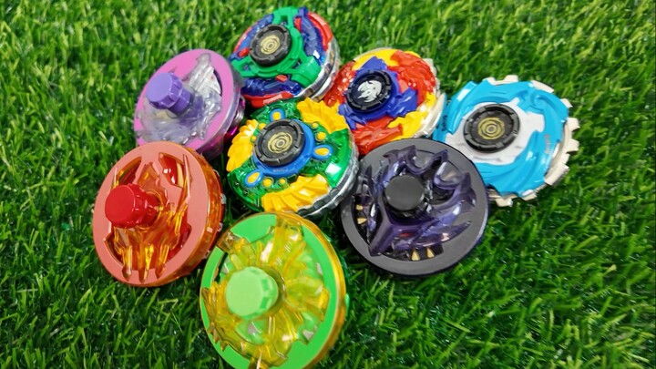 (Can this be explained?!) Just smash it! Super exciting Beyblade competition! [4]