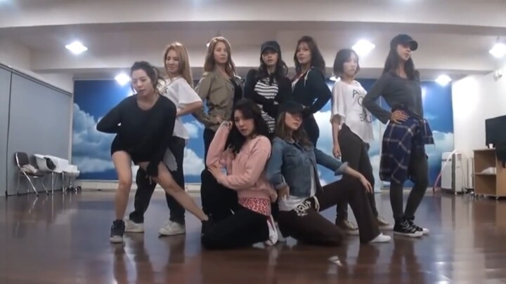 เวอร์ชันห้องซ้อมของ Girls' Generation the boys หล่อจนเกินจะบรรยาย