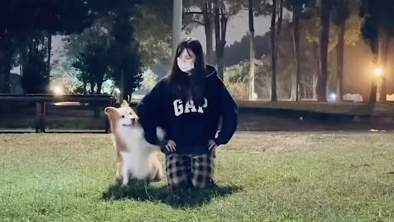 cô gái cùng người bạn 4 chân tập nhảy và cái kết