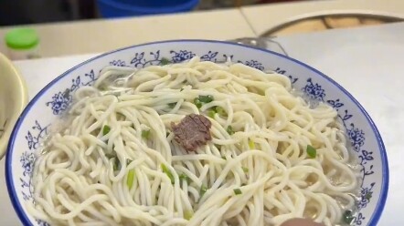 Tôi mẹ nó muốn gọi cảnh sát