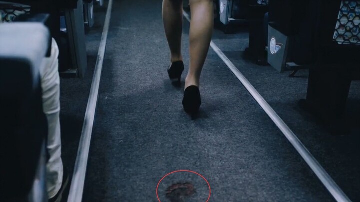 Baru saja naik ke pesawat, sang biksu langsung menyadari sesuatu yang janggal pada pramugari—ternyat