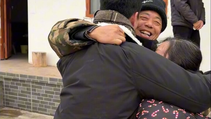 Coming Home Is the Best Gift