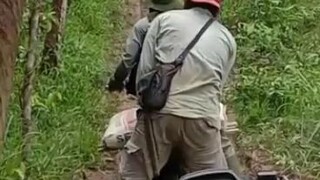 kerja ikut china ya gini dapet susahnya aja