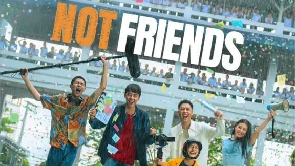 Pembuka 2024 yang DAHSYAT! Review NOT FRIENDS (2023)
