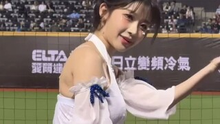 20250613 Li Zhuyu CAM mid-field dance 2 #李朱珢#曲间曲#我要全部#富邦对味全#台北大蛋