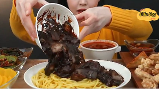 Mì tương đen khô thịt heo chua ngọt sủi cảo chiên 1 #amthuc