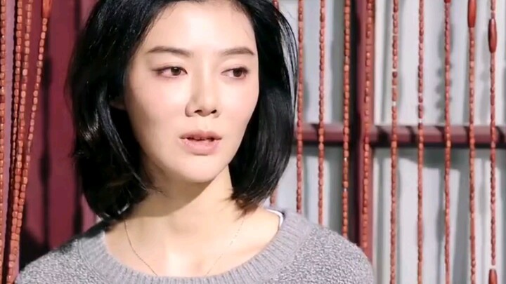 Pria menikahi wanita dan membawanya pulang, tapi malah mengikatnya setiap hari...