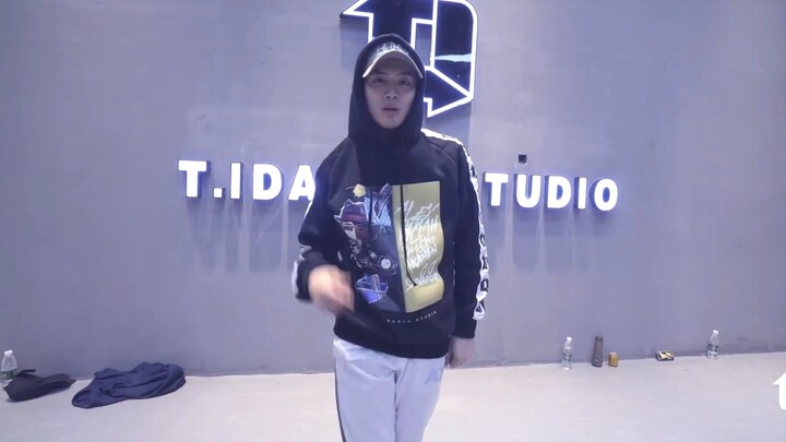 The textbook version of Baron takes you to experience "Look At Me" [Rikimaru丨Choreographer's Work] C