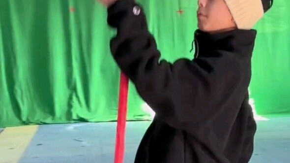 At this age, Xiao Haige believes that he can do martial arts! No wonder the fighting scenes are so h