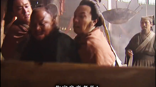 “ 当众人还在喊叫时 武松已经冲上去行动了！”