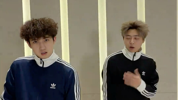 เต้นขู่ฟันฉบับคู่รัก รุ่นที่สาม