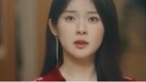 แม่ทัพหญิงผู้ยิ่งใหญ่ทะลุมิติมาเป็นภรรยาท่านประธานที่แกล้งโคม่ารอวันหย่าเมีย