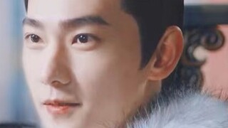 Tịch phi! Bướm cũng bị thu hút bởi bạn!