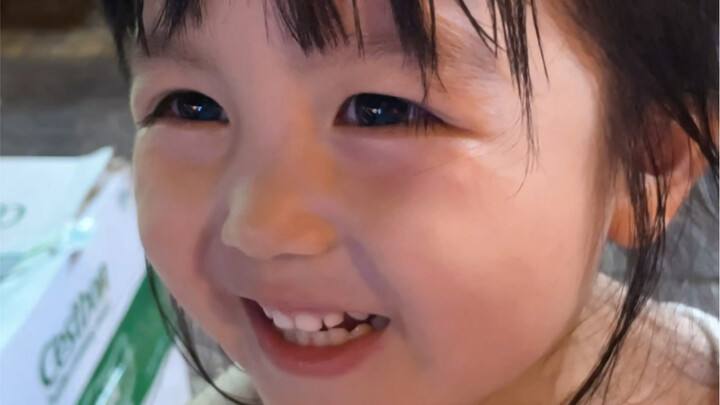 Bu, kamu akhirnya mau ngasih aku makan atau enggak?