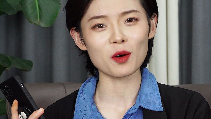 It might be a bit of a lipstick hog, but the payoff is seriously worth it… Did anyone spot the highl