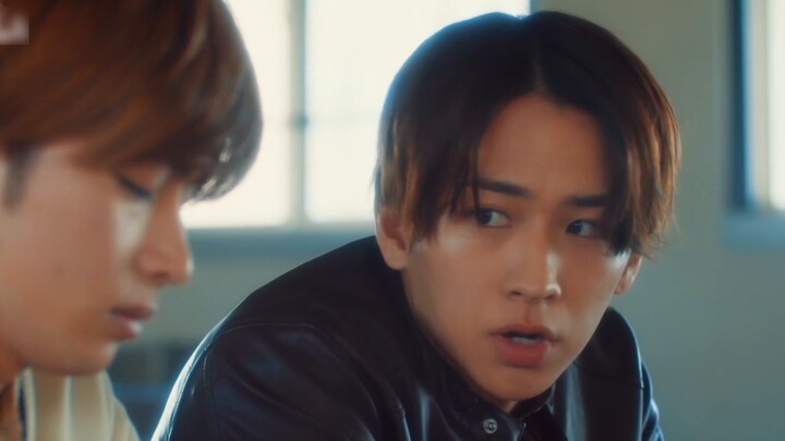 [You can only kiss unfortunate classmates] The Ten Virtues of Naoya Shinomiya