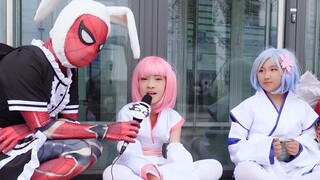 Thường ngày|Bố mẹ ủng hộ cosplay, bà nội hộ tống đến triển lãm anime