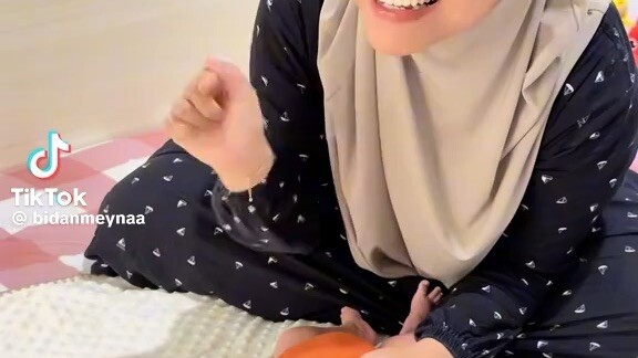Cara pijat bayi