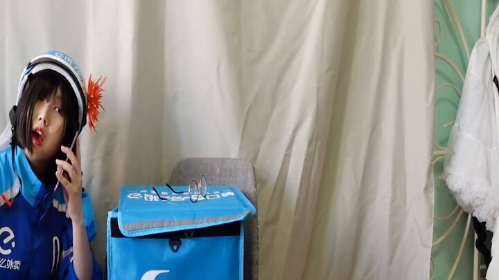 Homemade takeaway Lolita (Part 2), delivery guy: You really can’t wear this when delivering food!