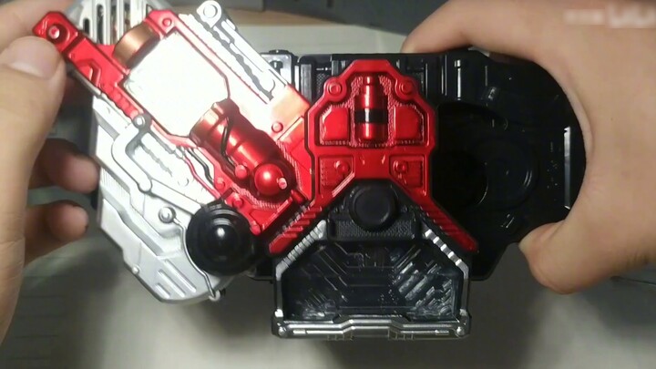 Review Kamen Rider Ever Knight, memori abadi, efek suara hati nurani sebanding dengan aslinya