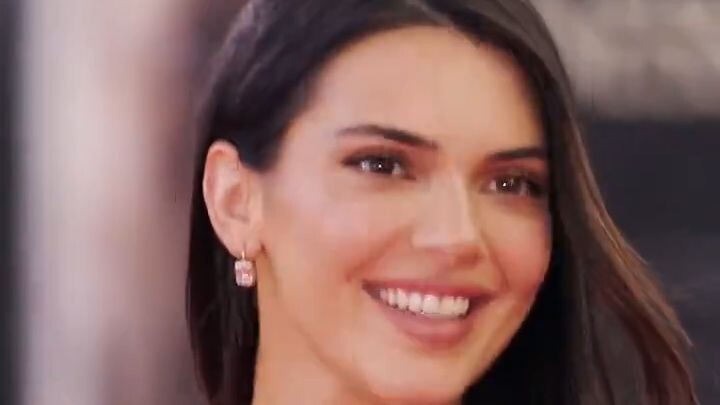 Kendall Jenner Takes Over the Venice Film Festival Red Carpet!