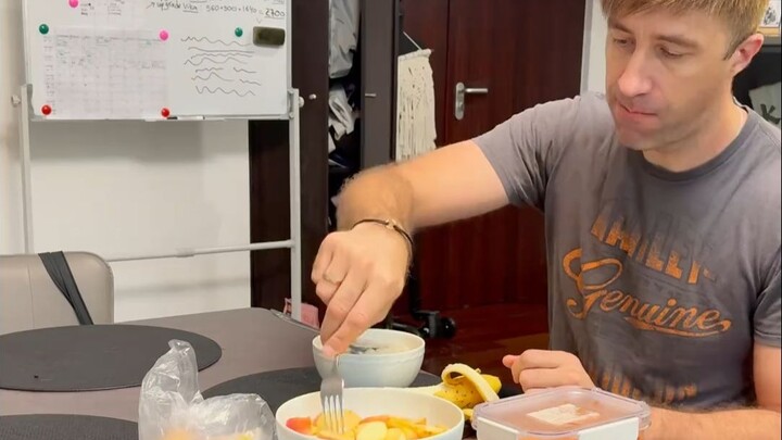 Welcome to watch a vlog about a foreigner's energetic early morning in Beijing