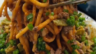 When you're starving in the middle of the night, just whip up a bowl of sesame sauce noodles!