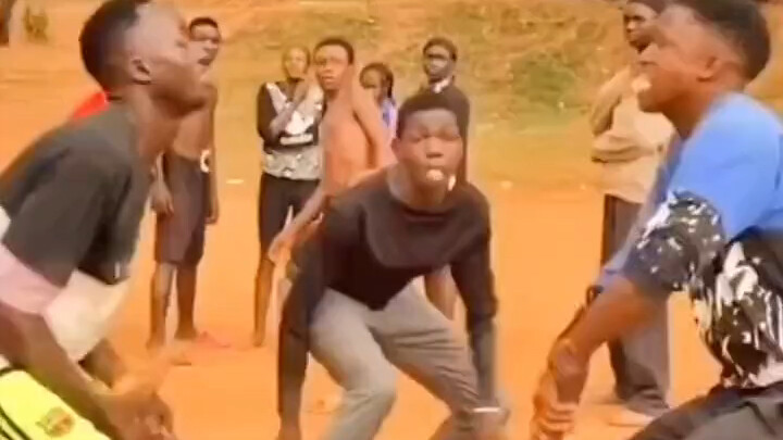 Họ thực sự có việc.