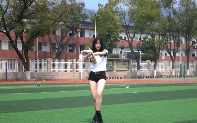 【معسكر الإبداع آسيا】أتمنى أن نتمكن جميعًا من تحقيق حلم الصيف ❤️ | عندما أستمع إلى هذه الأغنية في الس