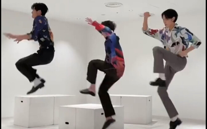 【存卷莲人】劳：哥我们跳这么高 莲：好亿点点 锅：我就笑笑